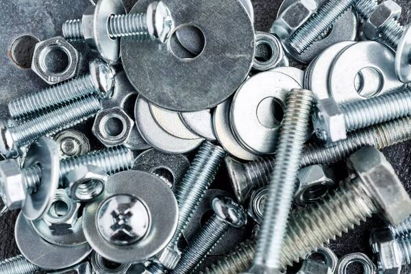 washer_bolts_and_nuts.jpg