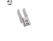 HHC-143 Double-Ended Welding Lug Connector with Mounting Hole